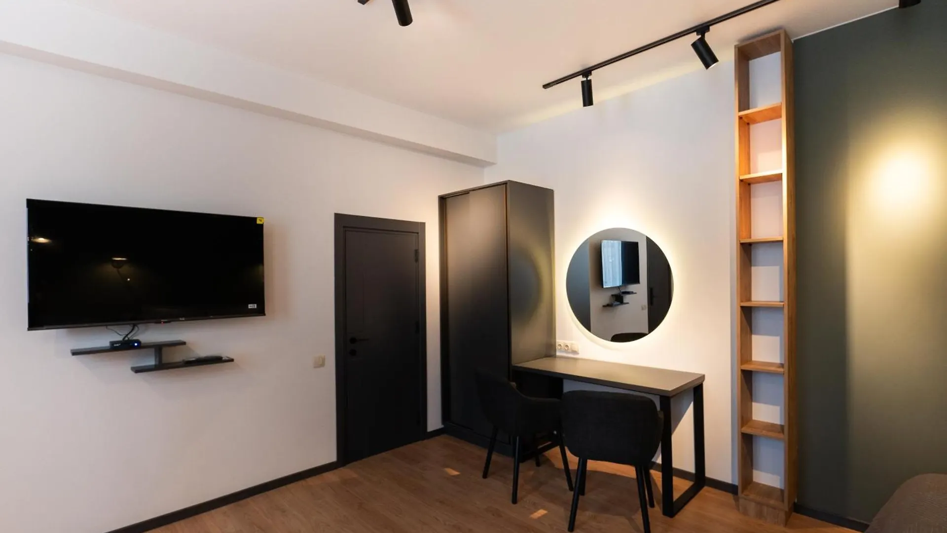 Stones Throw Apartments Tiflis Apart Otel